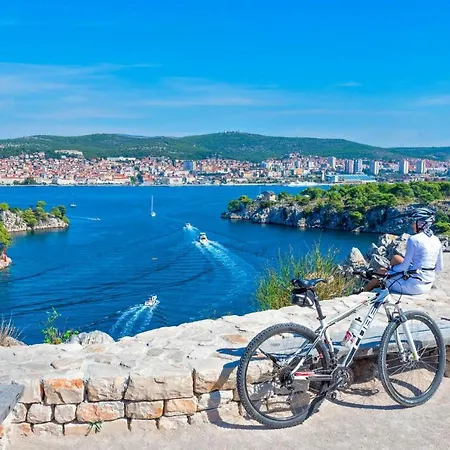 Tonka Apartamento Šibenik