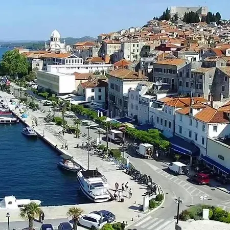 Tonka Apartamento Šibenik